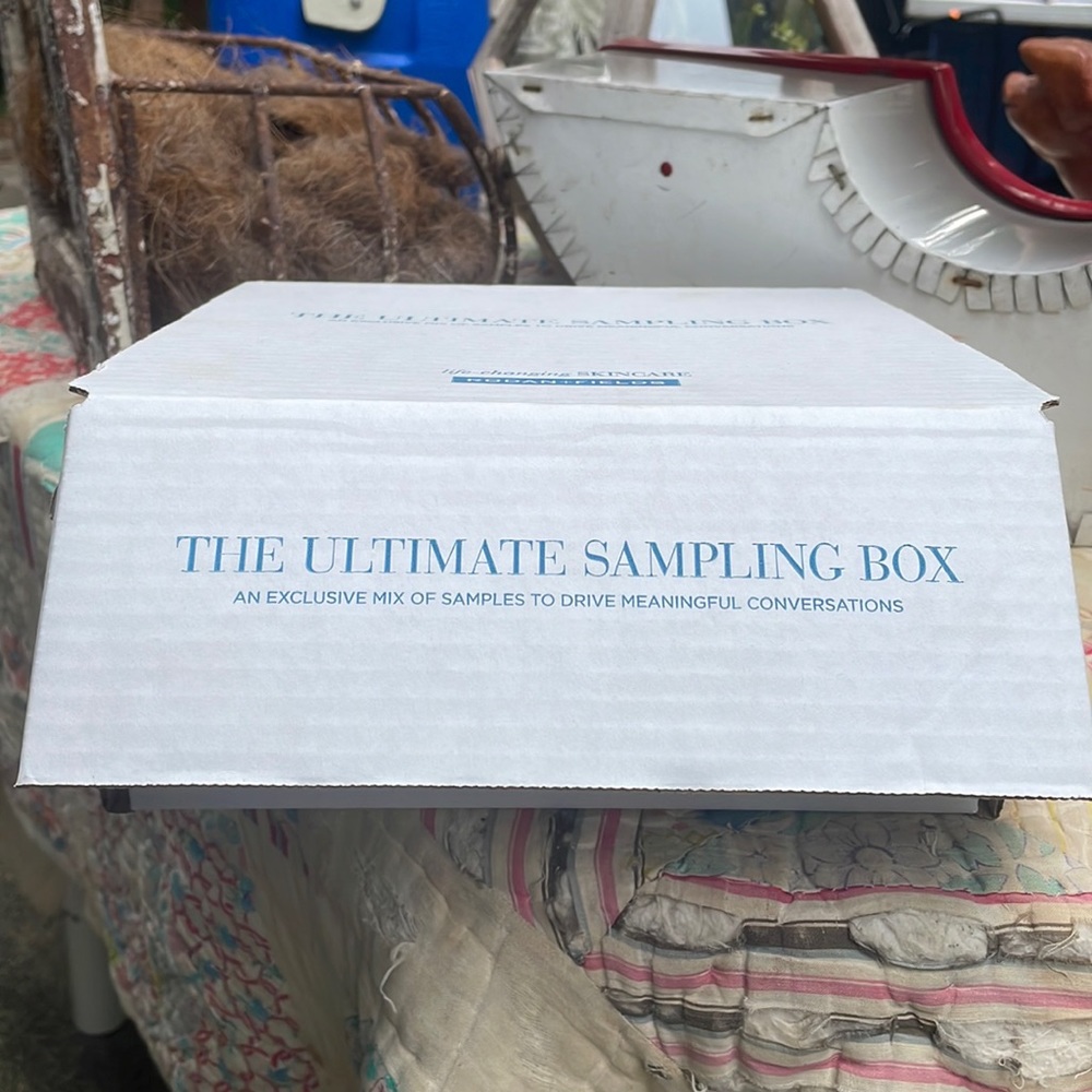 Rodan and Fields sample box
